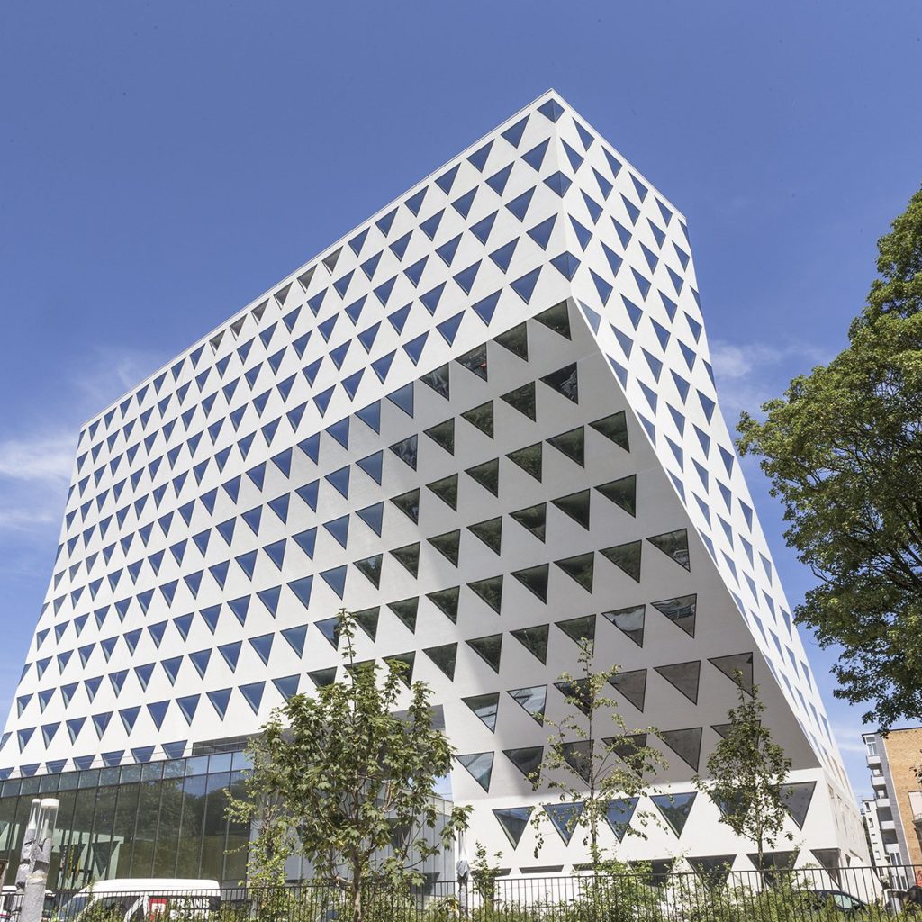 Involv improves collaboration for 2000 users at Provincie Antwerpen ✔ Pragmatic and personal approach ✔ Good value for money ✔Quality customized solutions