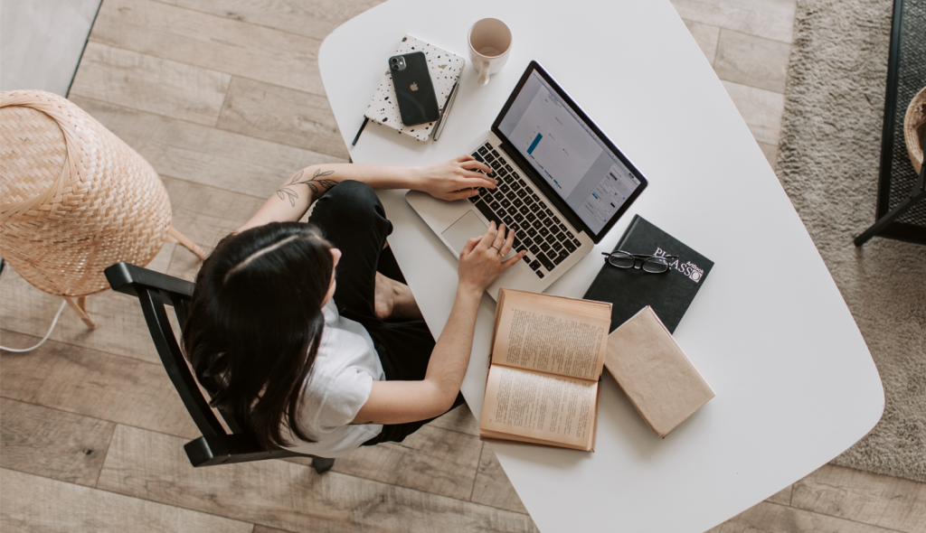 Great intranets rely on great content. In this blogpost, we share 10 best practices of creating great intranet content.