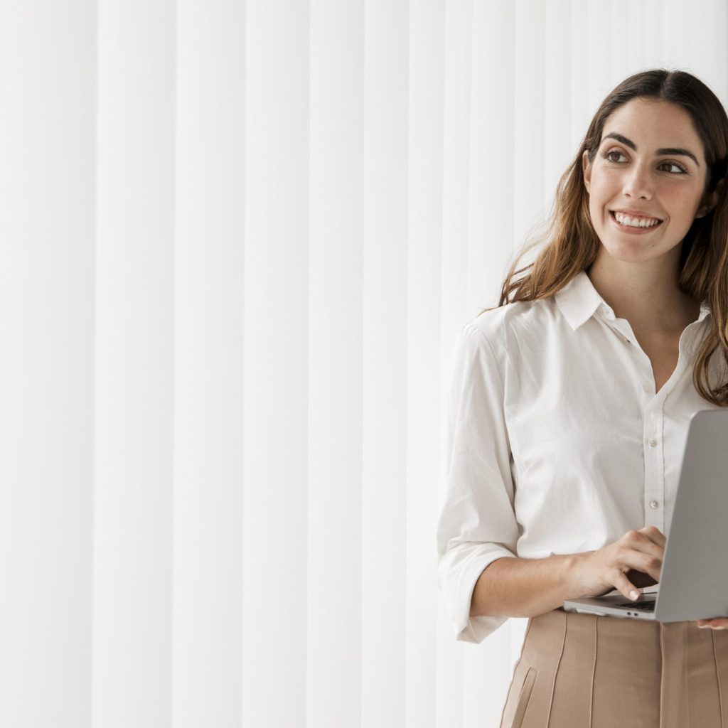 As you’re now planning your internal communication strategy for 2023, be sure to check out the trends that we’ve compiled in this blog post.